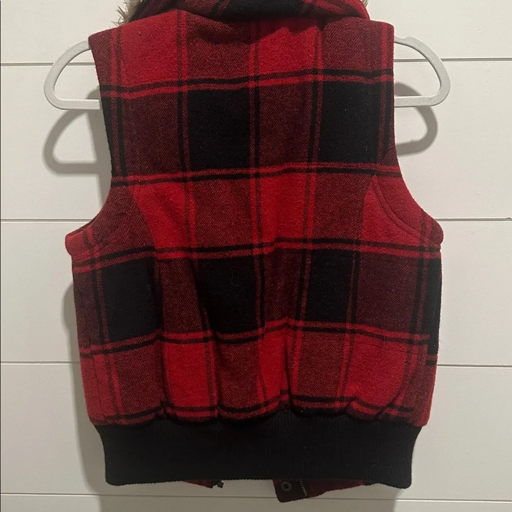 Red and Black Plaid Vest - Picture 4 of 9